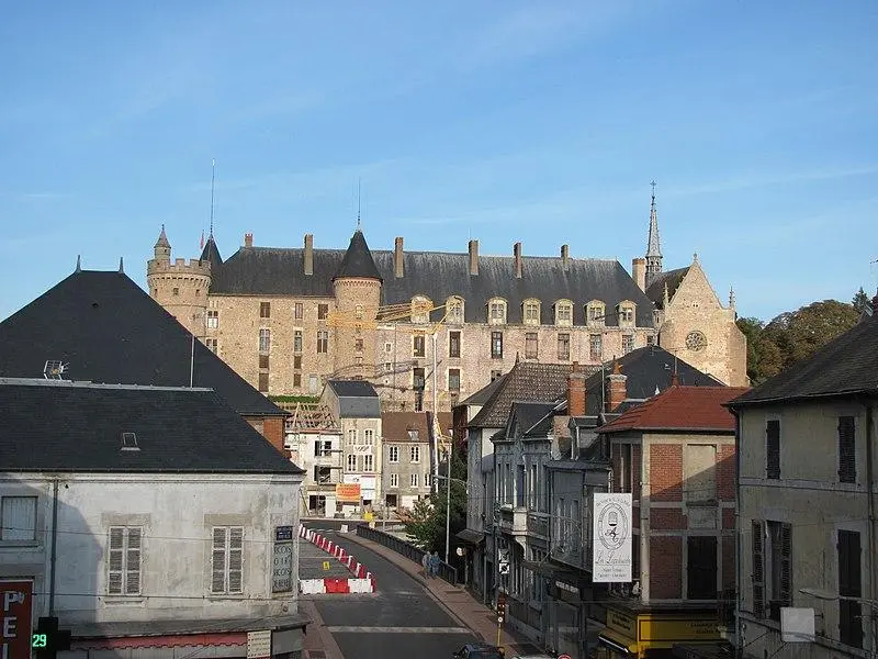 Foto de CHâteau de la Palice (también en la comuna de Saint-Prix) - Wikimec - © Creative Commons (https://creativecommons.org/licenses/by-sa/4.0/deed.fr)
