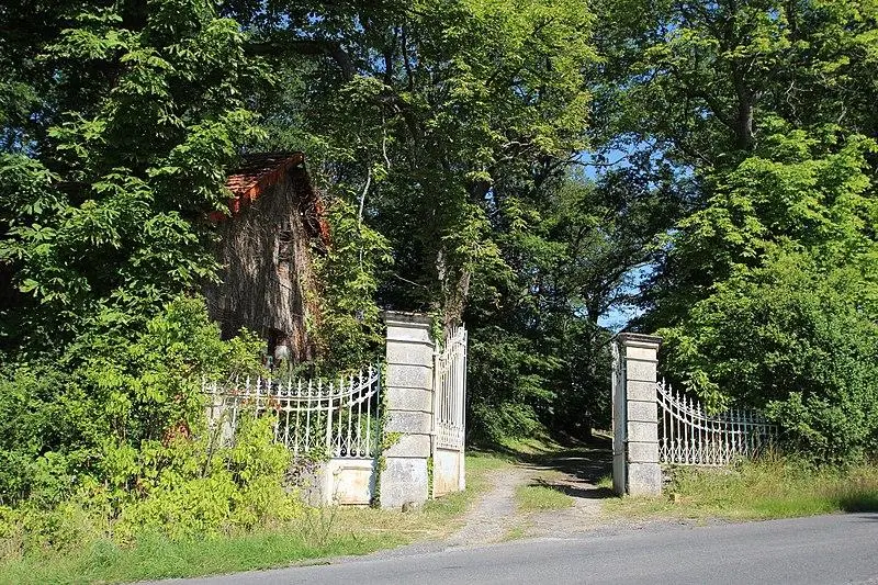 Foto de Castillo de Bisseret - Lionel Allorge - © Creative Commons (https://creativecommons.org/licenses/by-sa/4.0/deed.fr)
