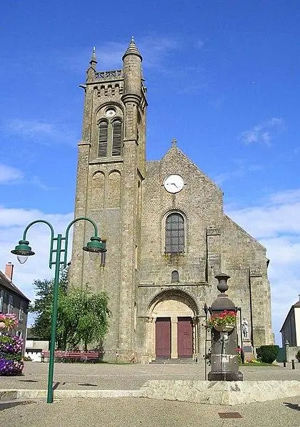 Foto de Iglesia Saint-Gervais y Saint-Protais - Rensi - © Creative Commons (https://creativecommons.org/licenses/by-sa/4.0/deed.fr)