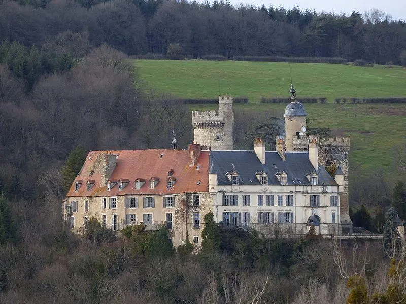 Foto de Castillo Veuce - Patrocle - © Creative Commons (https://creativecommons.org/licenses/by-sa/4.0/deed.fr)