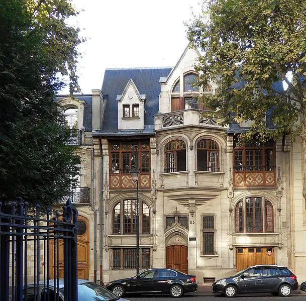 Foto de Casa llamada Castel Gothic - Patrick Boyer - © Creative Commons (https://creativecommons.org/licenses/by-sa/4.0/deed.fr)