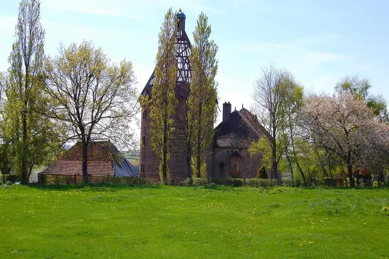 Foto de Castillo de Salbrune - POP Plateforme Ouverte du Patrimoine / Base Mérimée - © Ministère de la Culture (France), Médiathèque du patrimoine et de la photographie, droits réservés
