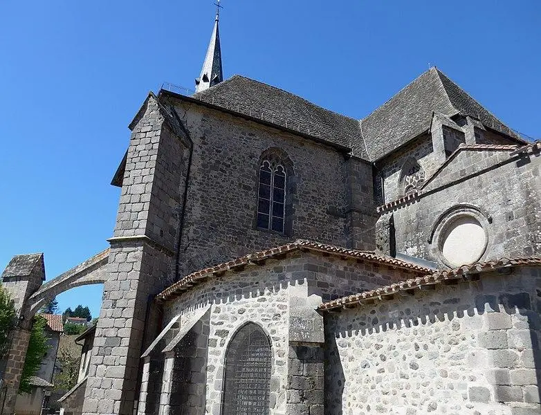 Picture of Abbey Saint-Géraud - Celeda - © Creative Commons (https://creativecommons.org/licenses/by-sa/4.0/deed.fr)