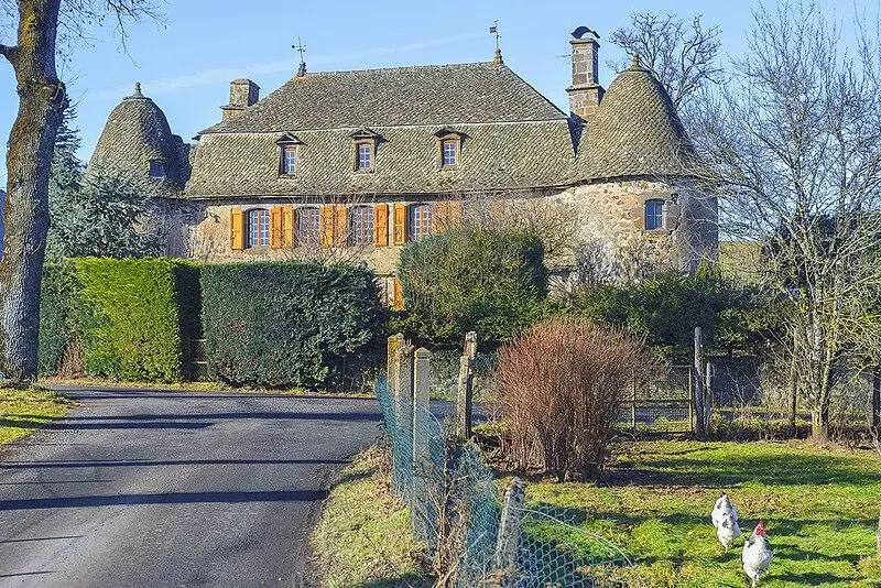 Picture of Manoir de Lachaux - Dominique Robert Repérant - © Creative Commons (https://creativecommons.org/licenses/by-sa/4.0/deed.fr)