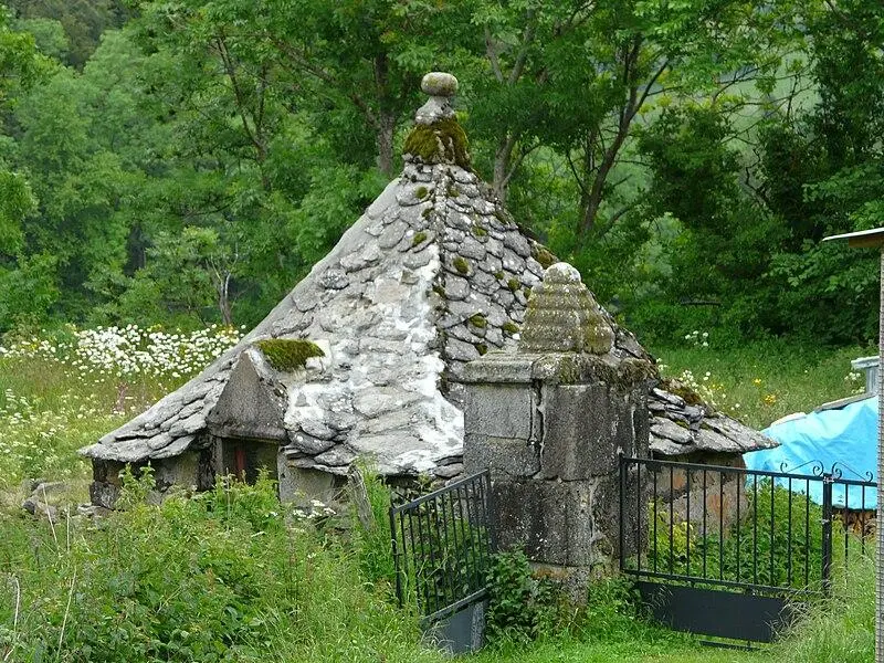 Picture of Sartre oratory - Père Igor - © Creative Commons (https://creativecommons.org/licenses/by-sa/4.0/deed.fr)