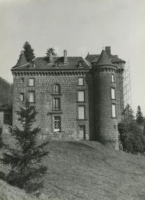 Picture of Palmont castle - POP Plateforme Ouverte du Patrimoine / Base Mérimée - © Ministère de la Culture (France), Médiathèque du patrimoine et de la photographie, tous droits réservés