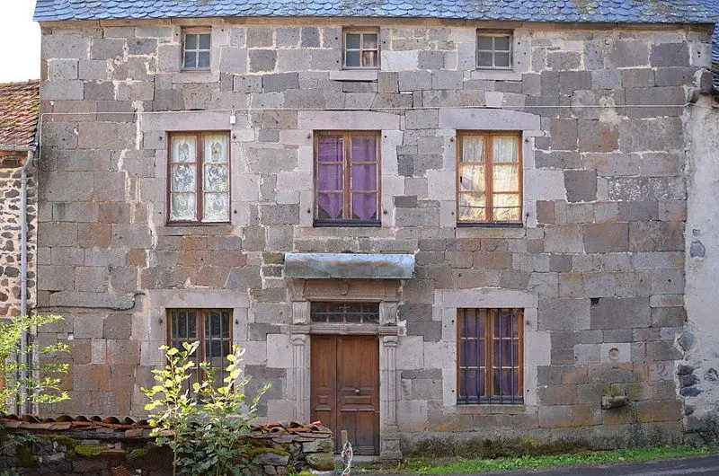 Picture of Home - Olivier1105 - © Creative Commons (https://creativecommons.org/licenses/by-sa/4.0/deed.fr)