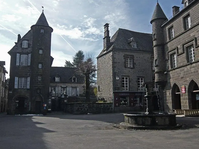 Picture of House in turret called Lafarge house - Daniel VILLAFRUELA. - © Creative Commons (https://creativecommons.org/licenses/by-sa/4.0/deed.fr)