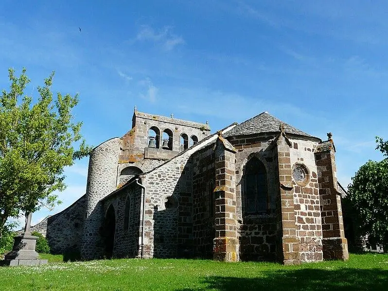 Picture of Saint-Julien Church - Père Igor - © Creative Commons (https://creativecommons.org/licenses/by-sa/4.0/deed.fr)
