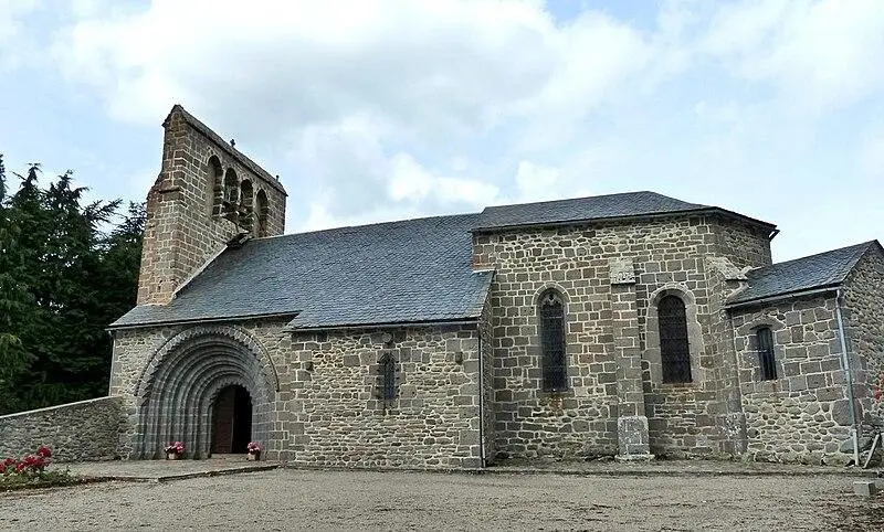 Picture of Saint-Jean-Baptiste Church - Technob105 - © Creative Commons (https://creativecommons.org/licenses/by-sa/4.0/deed.fr)