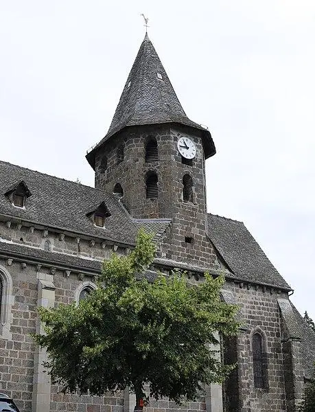 Foto di Chiesa di Saint-Pierre - Pymouss - © Creative Commons (https://creativecommons.org/licenses/by-sa/4.0/deed.fr)