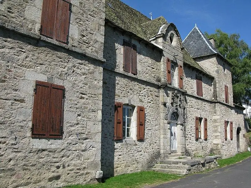Picture of Roudil house - Olivier1105 - © Creative Commons (https://creativecommons.org/licenses/by-sa/4.0/deed.fr)