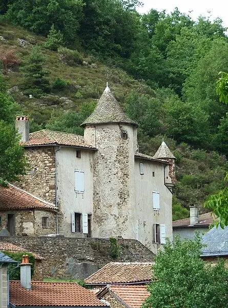 Picture of Bonnac castle - Technob105 - © Creative Commons (https://creativecommons.org/licenses/by-sa/4.0/deed.fr)