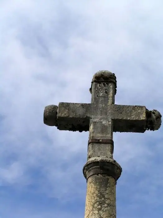 Foto von Marmorkreuz - POP Plateforme Ouverte du Patrimoine / Base Mérimée - © Ministère de la Culture (France), Conservation des antiquités et des objets d’art de l'Ariège – Tous droits réservés 