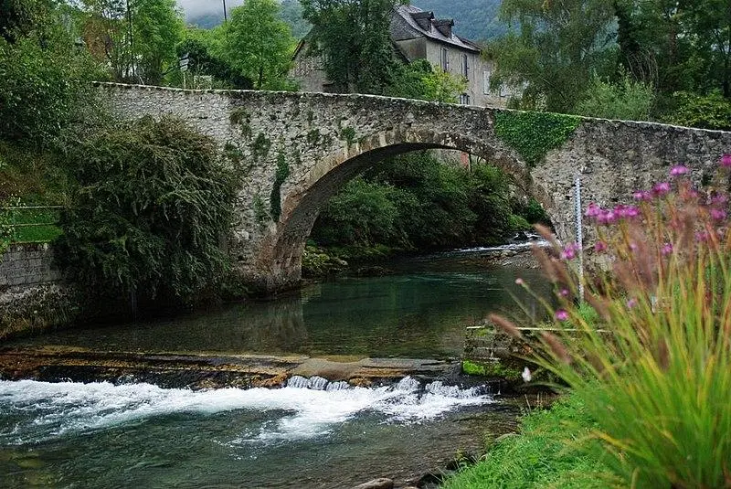Foto von Brücke - PierreG 09 - © Creative Commons (https://creativecommons.org/licenses/by-sa/4.0/deed.fr)