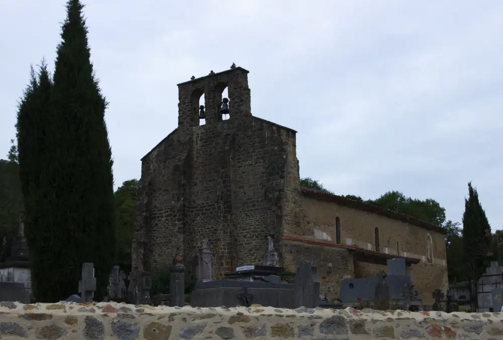 Foto von Kirche - Sous licence Creative Commons (https://creativecommons.org/licenses/by-sa/4.0/deed.fr) - Par Ajc09 - © Creative Commons (https://creativecommons.org/licenses/by-sa/4.0/deed.fr)