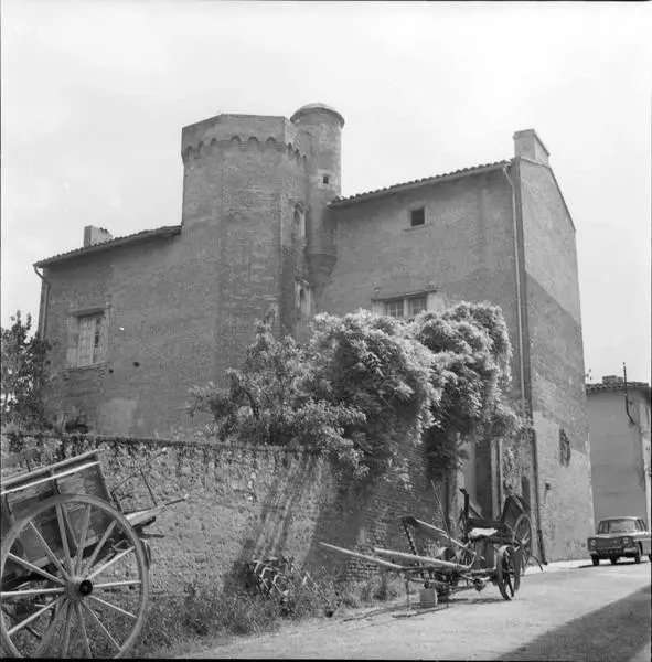 Picture of House of the Counts of Foix - POP Plateforme Ouverte du Patrimoine / Base Mérimée - © Ministère de la Culture (France), Médiathèque du patrimoine et de la photographie, diffusion RMN-GP