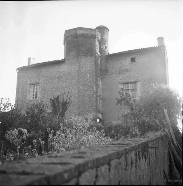 Picture of House of the Counts of Foix - POP Plateforme Ouverte du Patrimoine / Base Mérimée - © Ministère de la Culture (France), Médiathèque du patrimoine et de la photographie, diffusion RMN-GP