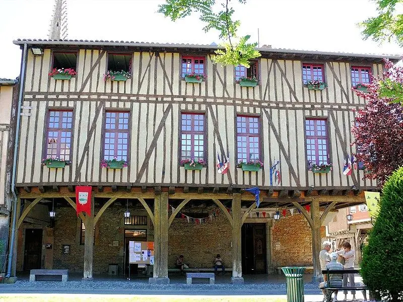 Foto von Rathaus - MOSSOT - © Creative Commons (https://creativecommons.org/licenses/by-sa/4.0/deed.fr)