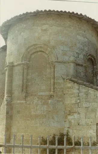 Foto von Sainte-Suzanne-Kirche - POP Plateforme Ouverte du Patrimoine / Base Mérimée - © Ministère de la Culture (France), Médiathèque du patrimoine et de la photographie (objets mobiliers), tous droits réservés