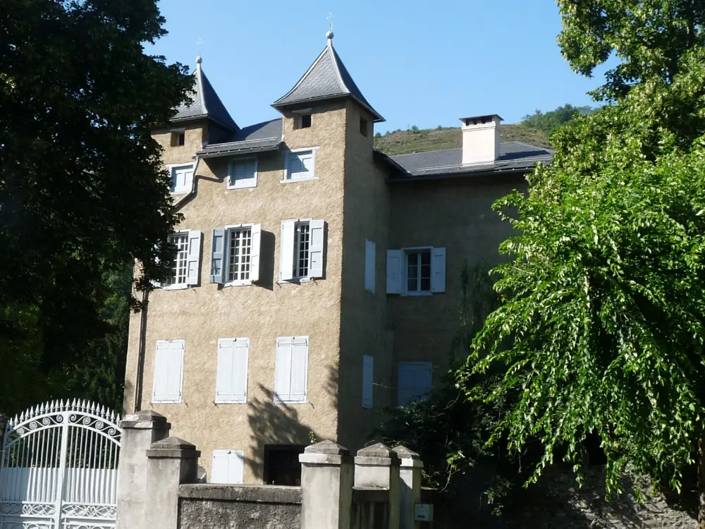 Foto de Castillo de Savignac - Sous licence Creative Commons (https://creativecommons.org/licenses/by-sa/4.0/deed.fr) - Par Jack ma - © Creative Commons (https://creativecommons.org/licenses/by-sa/4.0/deed.fr)