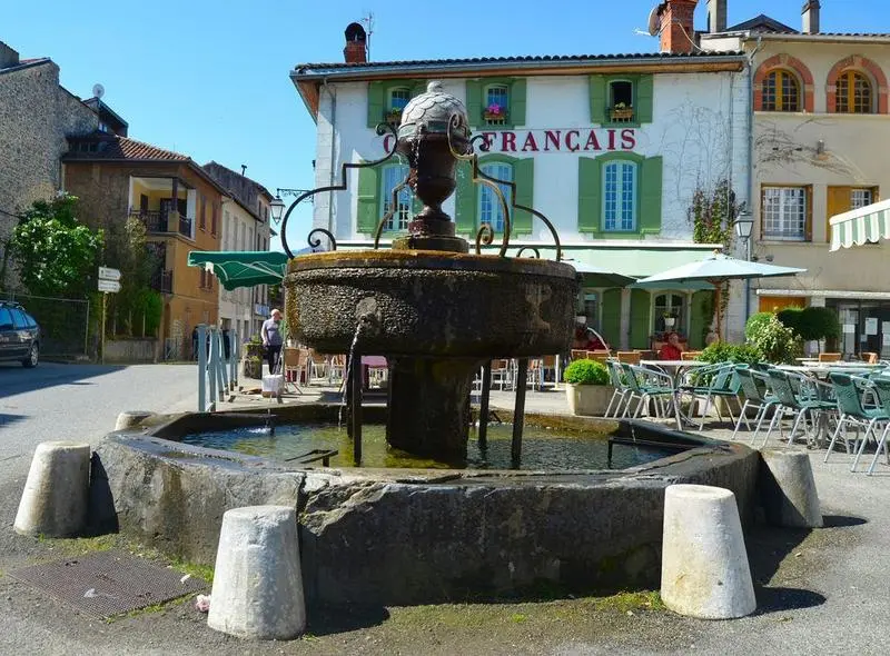 Picture of Fountain - POP Plateforme Ouverte du Patrimoine / Base Mérimée - © Ministère de la Culture (France), Médiathèque du patrimoine et de la photographie, diffusion RMN-GP