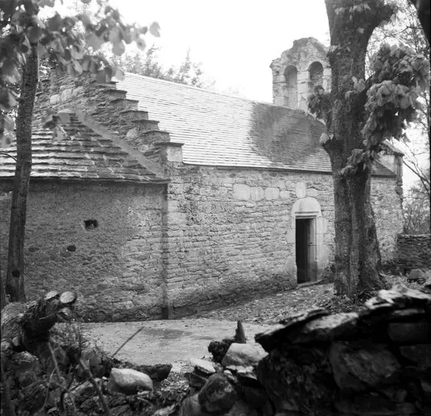 Picture of Former Saint-Jean-Baptiste church in Garraux - POP Plateforme Ouverte du Patrimoine / Base Mérimée - © Ministère de la Culture (France), Médiathèque du patrimoine et de la photographie, diffusion RMN-GP