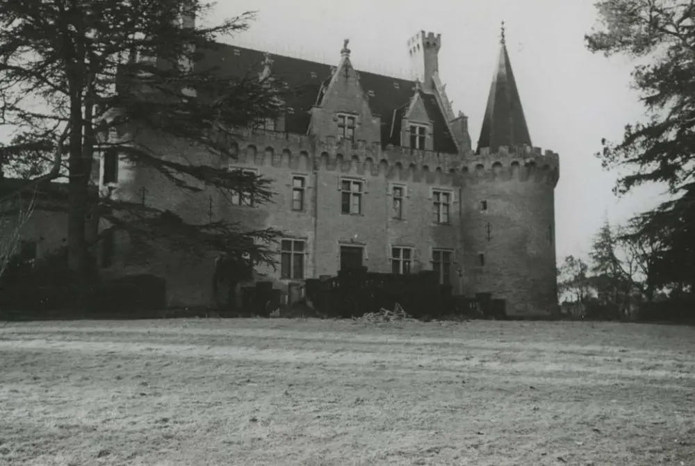 Foto von Schloss - POP Plateforme Ouverte du Patrimoine / Base Mérimée - © Ministère de la Culture (France), Médiathèque du patrimoine et de la photographie, tous droits réservés