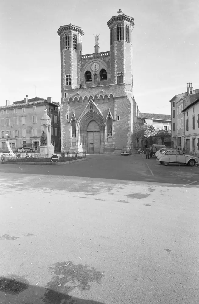 Foto von Kirche - POP Plateforme Ouverte du Patrimoine / Base Mérimée - © Ministère de la Culture (France), Médiathèque du patrimoine et de la photographie, diffusion GrandPalaisRmn Photo