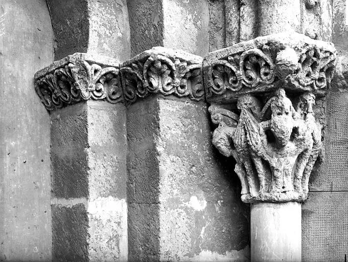 Foto di Chiesa di Saint-Pierre - POP Plateforme Ouverte du Patrimoine / Base Mérimée - © Ministère de la Culture (France), Médiathèque du patrimoine et de la photographie, diffusion RMN-GP