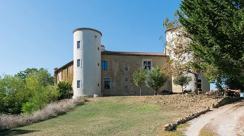 Picture of Castle - Tournasol7 - © Creative Commons (https://creativecommons.org/licenses/by-sa/4.0/deed.fr)