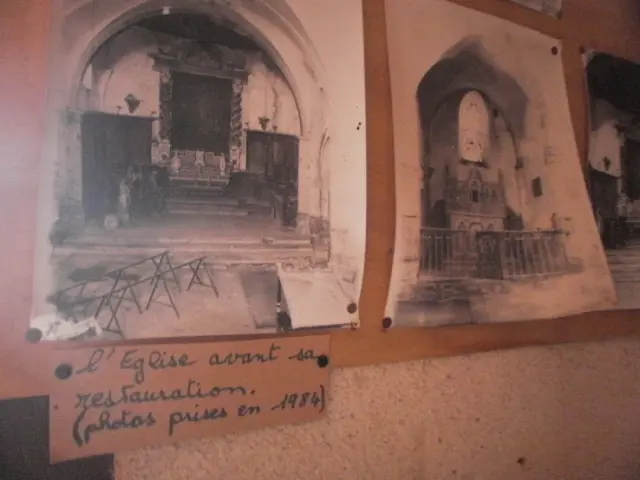 Foto de Iglesia - Monuments tale - © Creative Commons (https://creativecommons.org/licenses/by-sa/4.0/deed.fr)