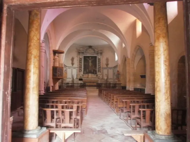 Foto de Iglesia - Monuments tale - © Creative Commons (https://creativecommons.org/licenses/by-sa/4.0/deed.fr)