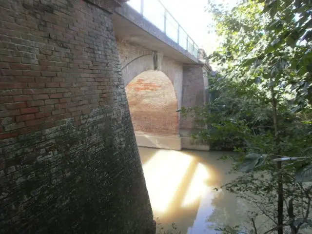 Picture of Pont sur le Touch - Monuments tale - © Creative Commons (https://creativecommons.org/licenses/by-sa/4.0/deed.fr)