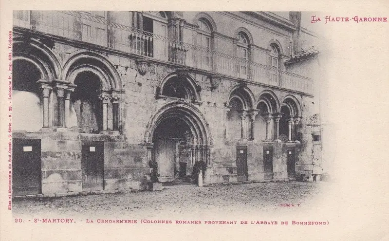 Picture of Former Abbey of Bonnefont (also in commune of Sepx) - AnonymousUnknown author - © Creative Commons (https://creativecommons.org/licenses/by-sa/4.0/deed.fr)