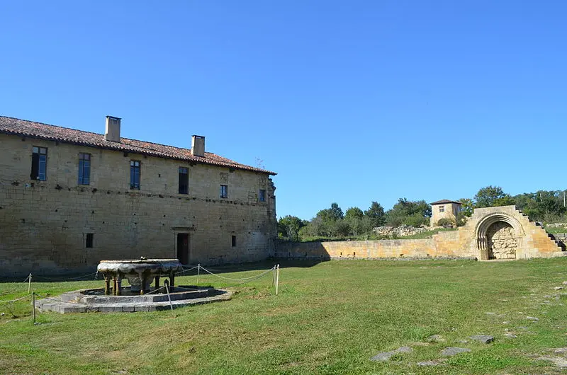Picture of Former Abbey of Bonnefont (also in commune of Sepx) - Abbaye de Bonnefont - © Creative Commons (https://creativecommons.org/licenses/by-sa/4.0/deed.fr)