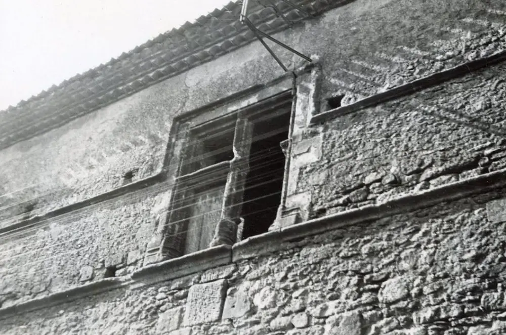 Foto von Haus neben dem Presbyterium - POP Plateforme Ouverte du Patrimoine / Base Mérimée - © Ministère de la Culture (France), Médiathèque du patrimoine et de la photographie, Tous droits réservés 