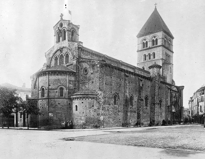 Foto de Iglesia Colegiada Saint-Pierre y Saint-Gaudens - POP Plateforme Ouverte du Patrimoine / Base Mérimée - © Ministère de la Culture (France), Médiathèque du patrimoine et de la photographie, diffusion RMN-GP
