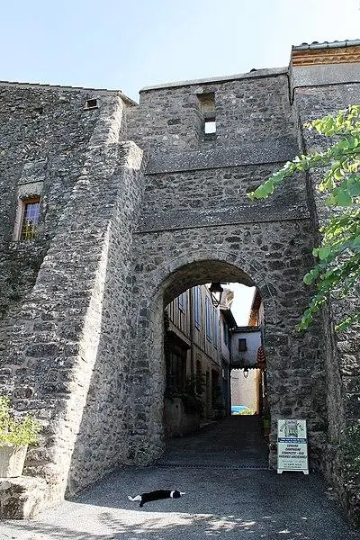 Picture of City door, called CERS door - Python72 - © Creative Commons (https://creativecommons.org/licenses/by-sa/4.0/deed.fr)