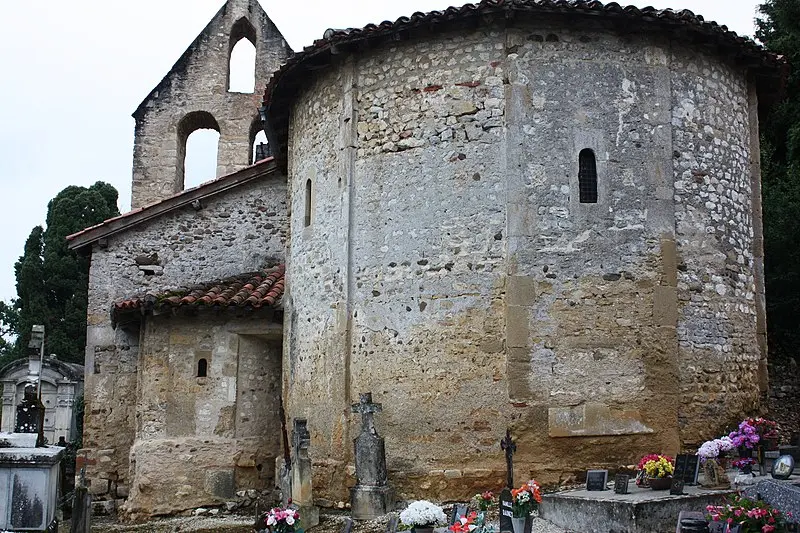 Picture of Saint-Jean chapel and cemetery - Antoine Garnier - © Creative Commons (https://creativecommons.org/licenses/by-sa/4.0/deed.fr)