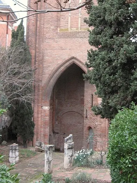 Picture of Ruins of the Cordeliers church - Sébastien Mora - © Creative Commons (https://creativecommons.org/licenses/by-sa/4.0/deed.fr)