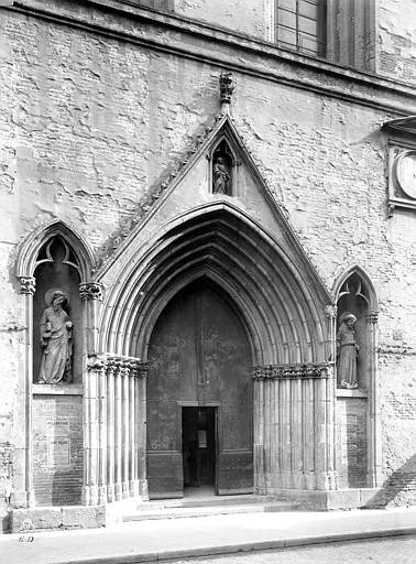 Picture of Notre-Dame-du-Taur Church - POP Plateforme Ouverte du Patrimoine / Base Mérimée - © Ministère de la Culture (France), Médiathèque du patrimoine et de la photographie, diffusion RMN-GP