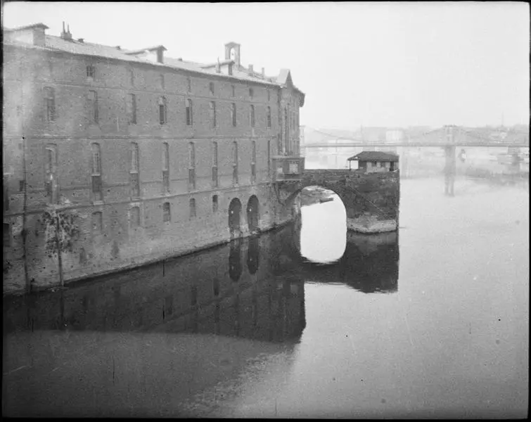 Picture of Hôtel-Dieu - POP Plateforme Ouverte du Patrimoine / Base Mérimée - © Ministère de la Culture (France), Médiathèque du patrimoine et de la photographie, diffusion RMN-GP