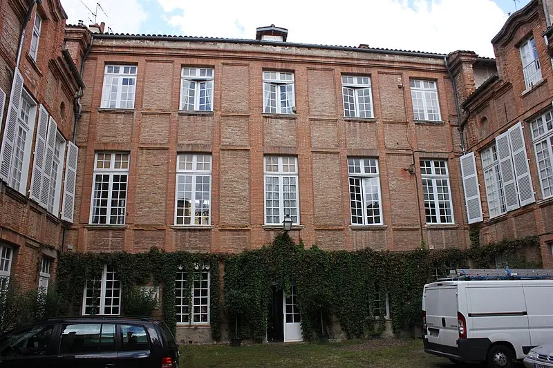 Picture of Peanutive hotel - Frédéric Neupont - © Creative Commons (https://creativecommons.org/licenses/by-sa/4.0/deed.fr)