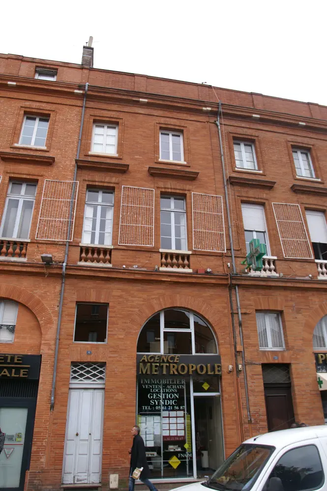 Foto de Edificio - Sous licence Creative Commons (https://creativecommons.org/licenses/by-sa/4.0/deed.fr) - Par Pymouss - © Creative Commons (https://creativecommons.org/licenses/by-sa/4.0/deed.fr)