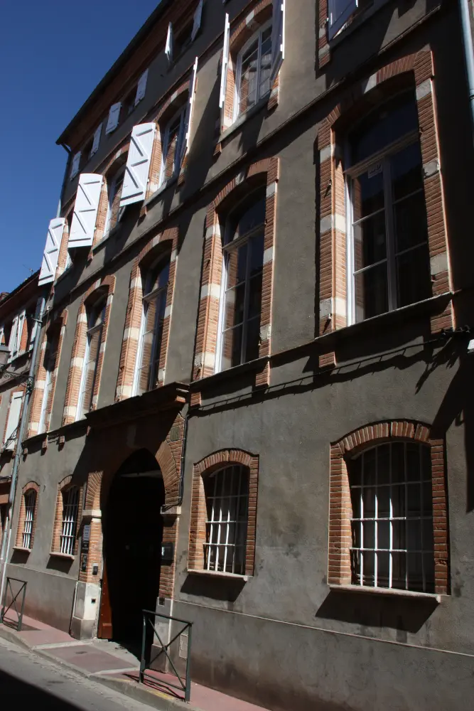 Foto di Edificio - Sous licence Creative Commons (https://creativecommons.org/licenses/by-sa/4.0/deed.fr) - Par FredTLS - © Creative Commons (https://creativecommons.org/licenses/by-sa/4.0/deed.fr)