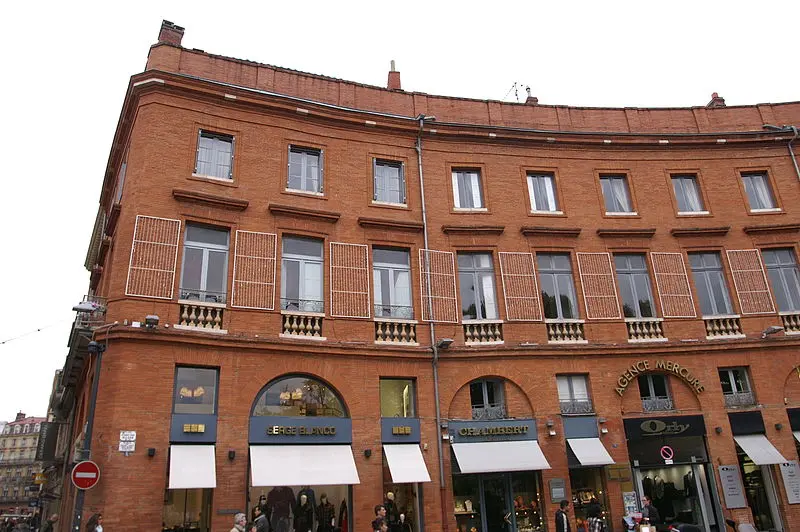 Foto di Edificio - Pymouss - © Creative Commons (https://creativecommons.org/licenses/by-sa/4.0/deed.fr)