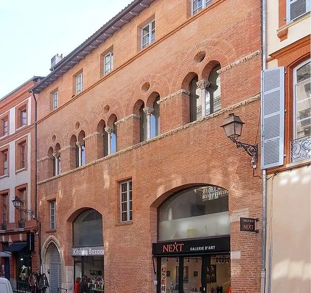 Picture of Building called Roman-Gothic house - Didier Descouens - © Creative Commons (https://creativecommons.org/licenses/by-sa/4.0/deed.fr)