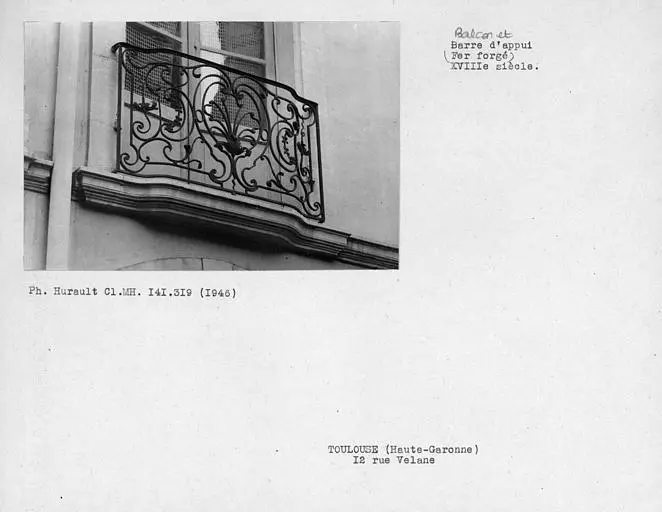 Picture of 17th century house - POP Plateforme Ouverte du Patrimoine / Base Mérimée - © Ministère de la Culture (France), Médiathèque du patrimoine et de la photographie, Centre de recherches sur les Monuments historiques (CRMH), diffusion GrandPalaisRmn Photo