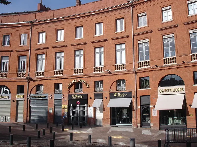 Picture of Place Wilson - Pinpin - © Creative Commons (https://creativecommons.org/licenses/by-sa/4.0/deed.fr)